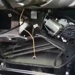 BMW E46: Szyba nie działa? Napraw mechanizm sam! Poradnik + koszty